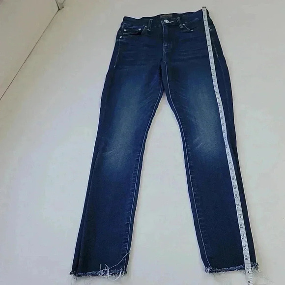 Mother High Waisted Looker Ankle Fray Jeans in Tongue and Chic Skinny Leg Sz 23 - Picture 3 of 14